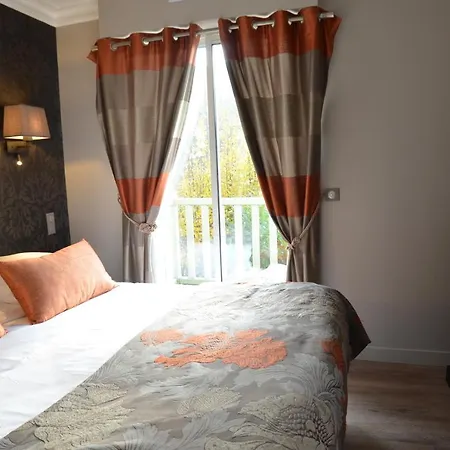Augeval De Charme & 3* Deauville