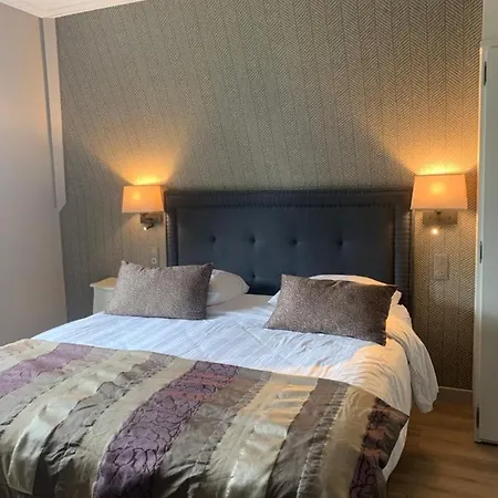Augeval De Charme & 3* Deauville