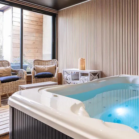 Augeval De Charme & 3* Deauville